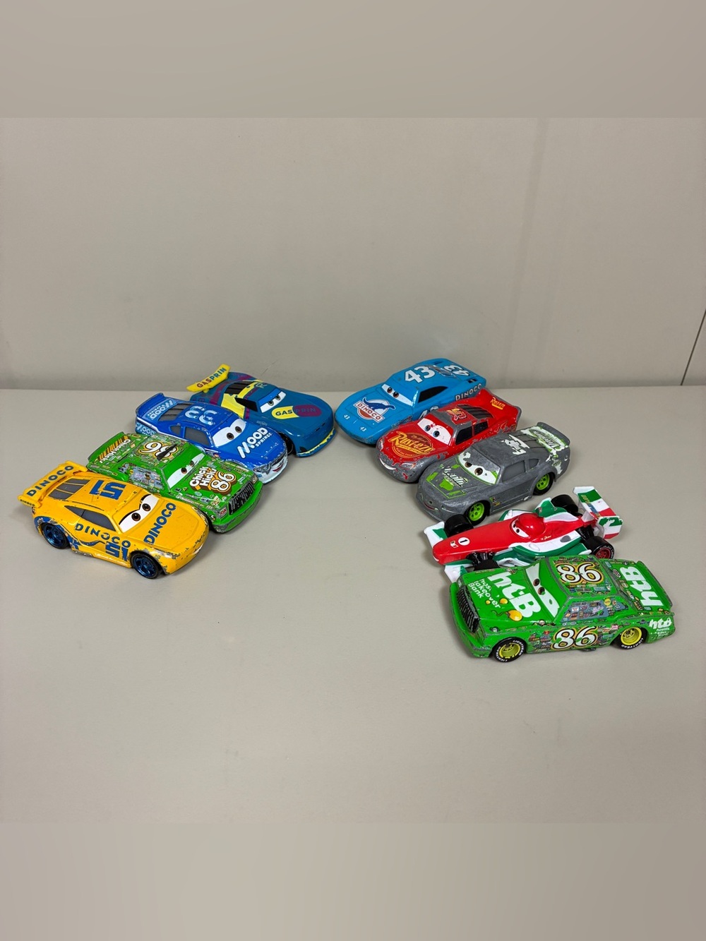 Disney Pixar Cars Diecast Lot Mattel 1:55 Lightning McQueen The King Chick Hicks